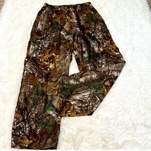 Deer camp camo pants size 2x